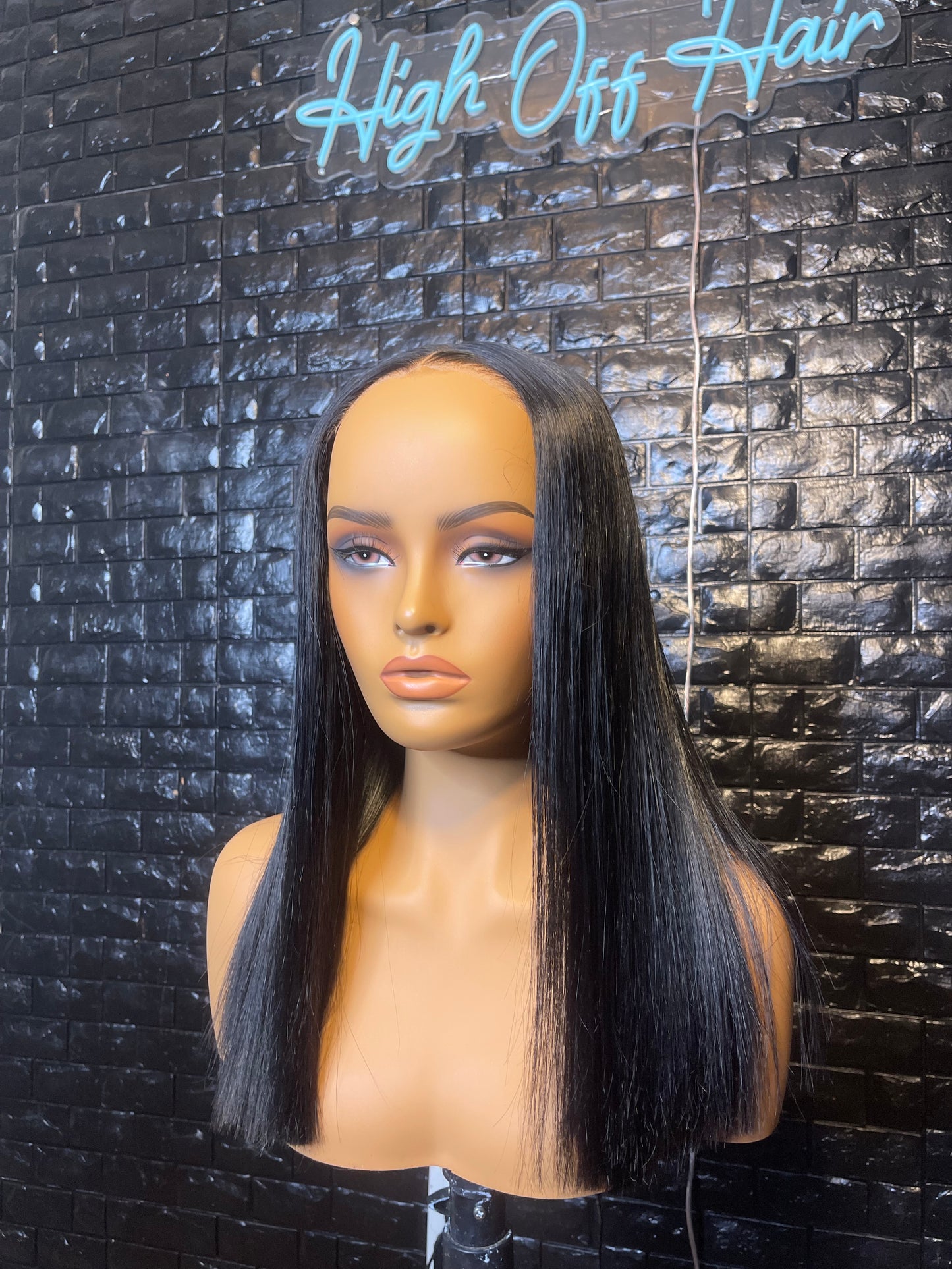Glueless Closure Unit